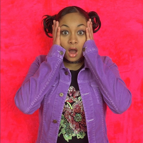 Y2K DISNEY CHANNEL OG MYSTERY BOX - Picture 4 of 13